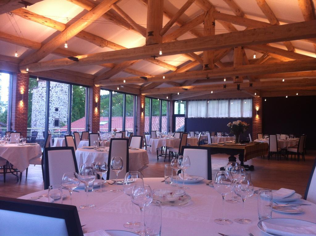 Domaine Saint-Roch Hotel Spa Salzuit Exterior photo